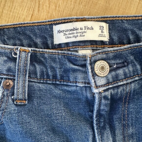 ABERCROMBIE & FITCH ANKLE STRAIGHT ULTRA HI RISE DISTRESS SZ 8/29 STRETCH - Picture 1 of 7